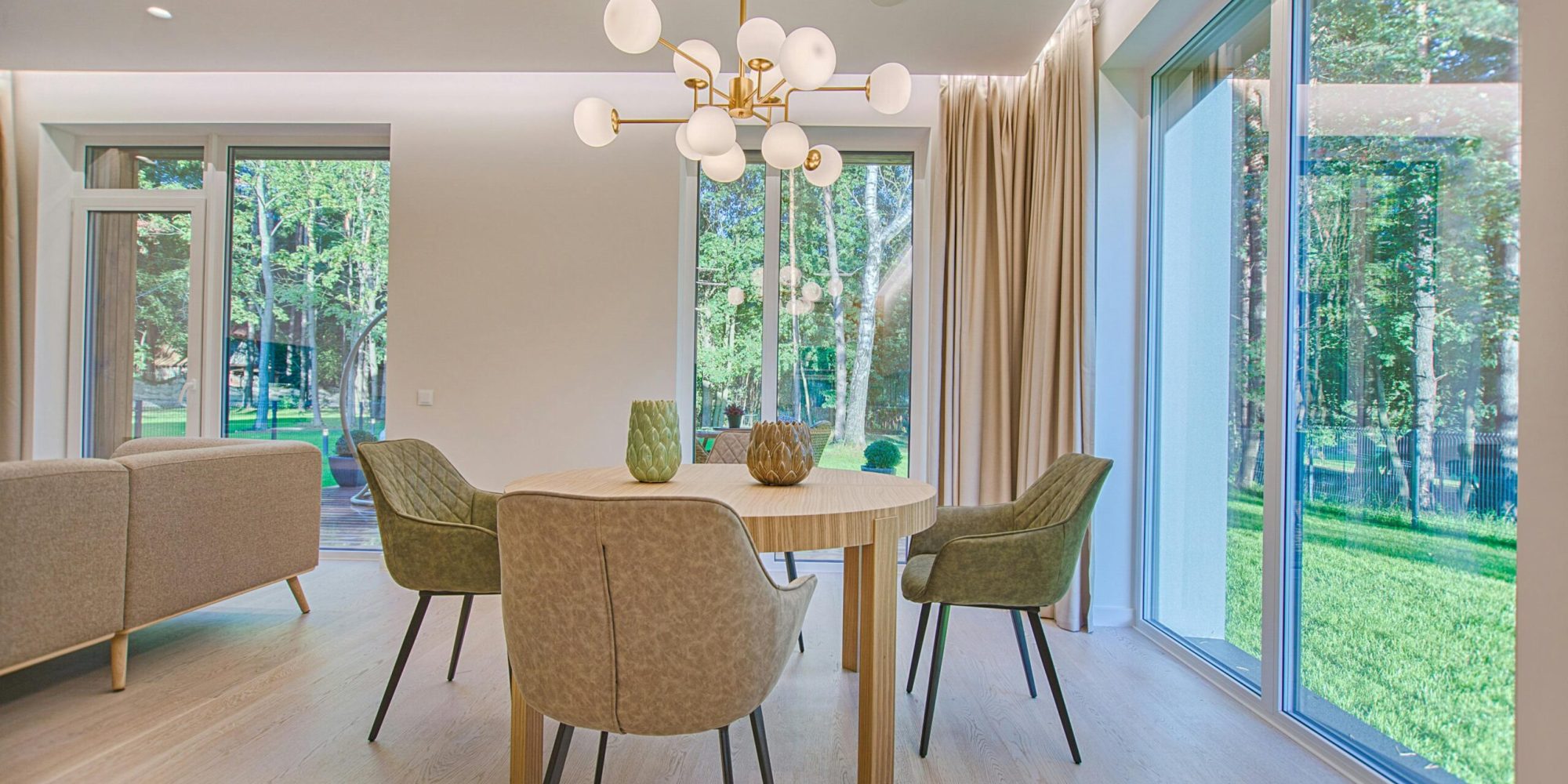 pexels-fotoaibe-1571463